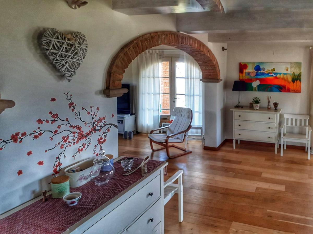 Dimora Degli Angeli Villa คิอานนี ภายนอก รูปภาพ